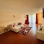 Mario, Harry Potter, Disney & Not Themed Loft Universal Studios 10Min Loft Apartment