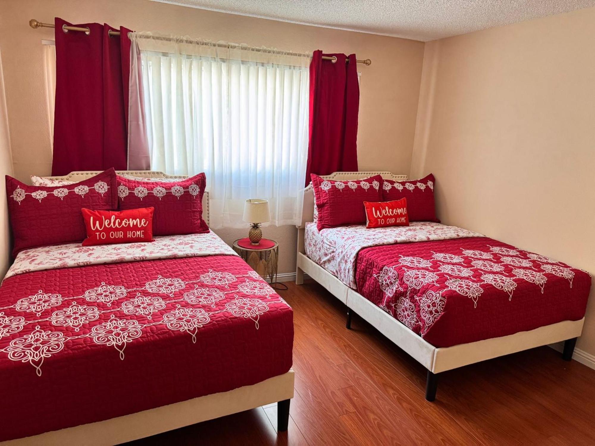 Mario, Harry Potter, & Not Themed Loft Universal 10min Loft Apartamento *