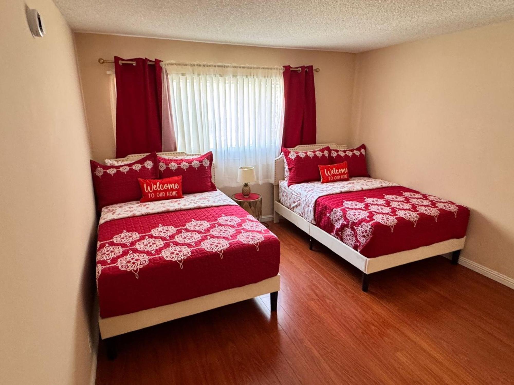 Mario, Harry Potter, & Not Themed Loft Universal 10min Loft Apartamento